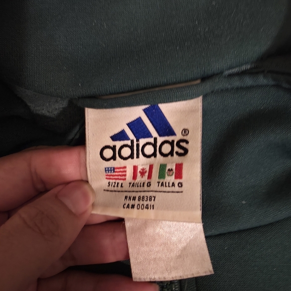 Adidas - Picture 3 of 3